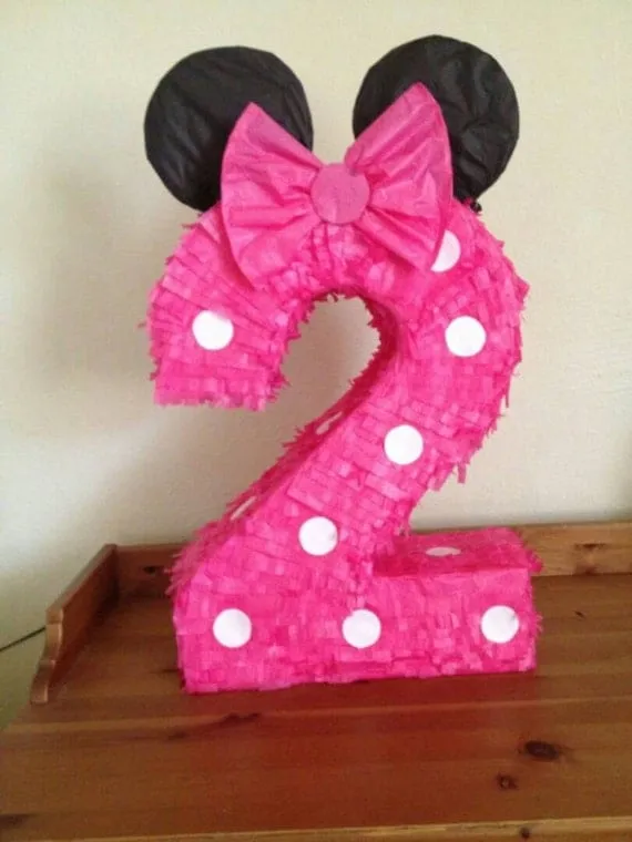 Piñata number 2 minnie mouse inspiration. by AnaIsabelCreations