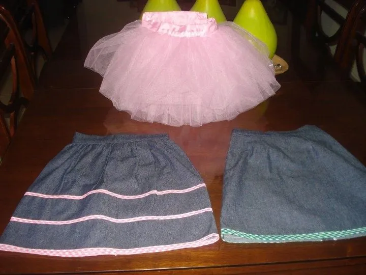 Polleras para niñas on Pinterest | Php, Bebe and Girl Skirts