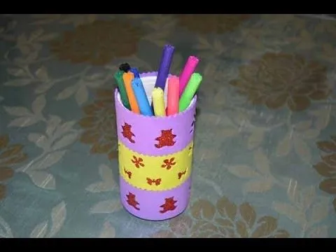 Porta lápices con lata reciclada, en goma eva