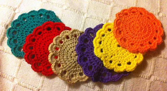Posavasos de colores a crochet | Mislaboresypunto