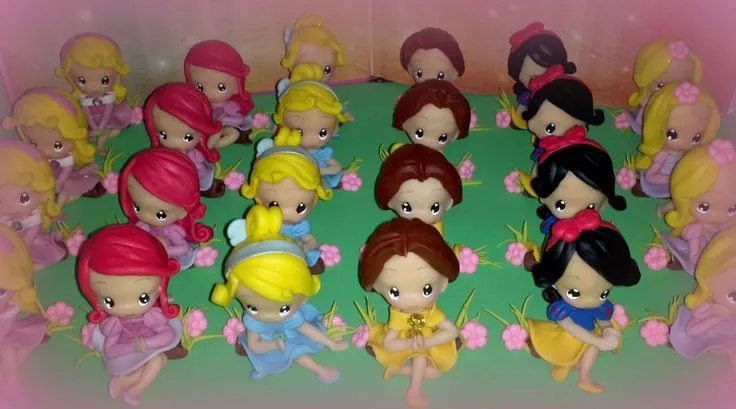 Princesas Disney en porcelana feria | Souvenirs Princesas Bebe ...