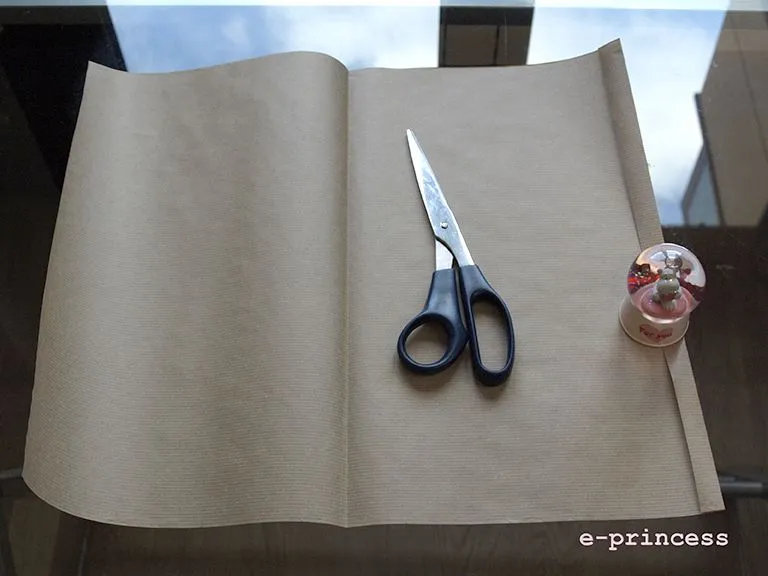 Cosas de princesas: DIY Bolsa de papel para regalos caseros