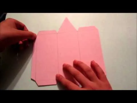 Como hacer un prisma de base triangular - YouTube