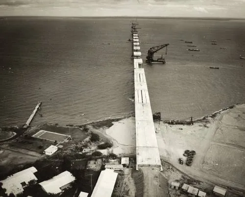 Puente sobre el Lago de Maracaibo - General Rafael Urdaneta ...