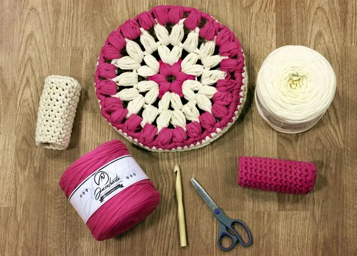 Puff on Pinterest | Crochet Pouf, Trapillo and Crochet Pouf Pattern
