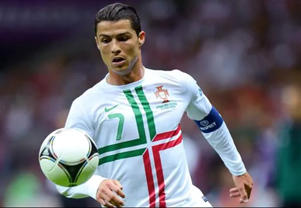 El quinto peinado de Cristiano Ronaldo en cuatro partidos - Goal.com