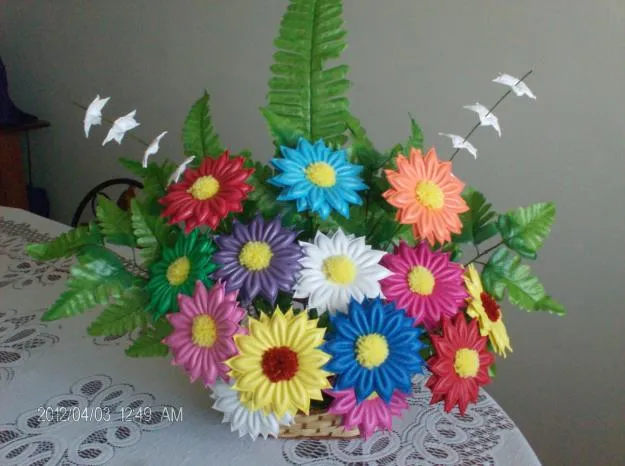 Ramos de flores hechas en foami - Imagui