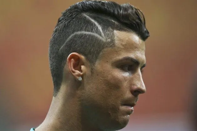 La razón del extraño corte de pelo de Cristiano Ronaldo | Rumbo ...