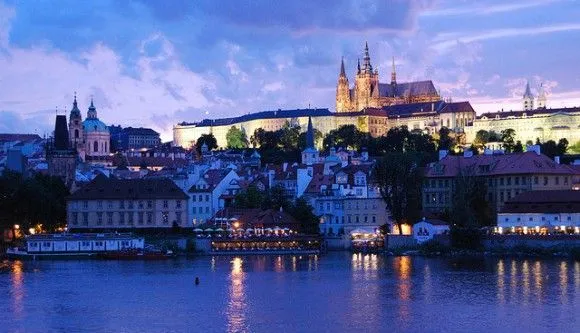 5 razones por las que Praga es una de las ciudades más bellas del ...