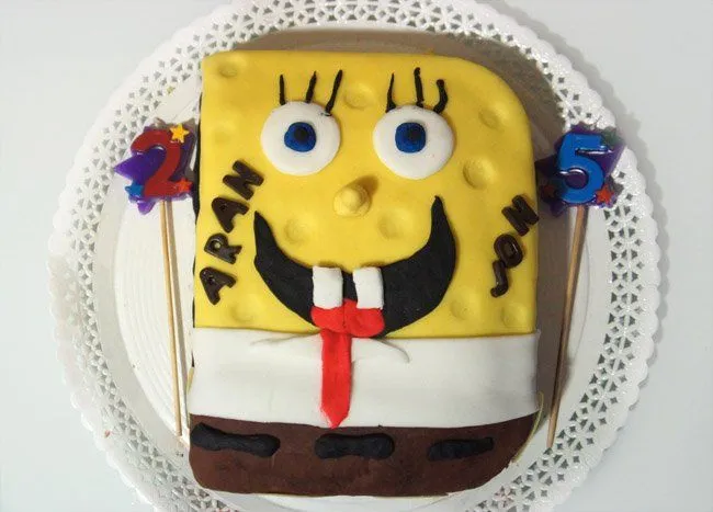 Receta de pastel de cumpleaños de Bob Esponja