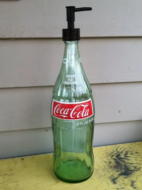 Reciclar botella de vidrio de coca-cola en dispensador de jabón ...