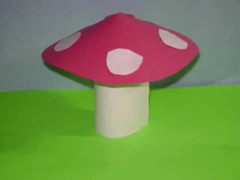 Cómo hacer un hongo de juguete con un tubo de papel higienico ...