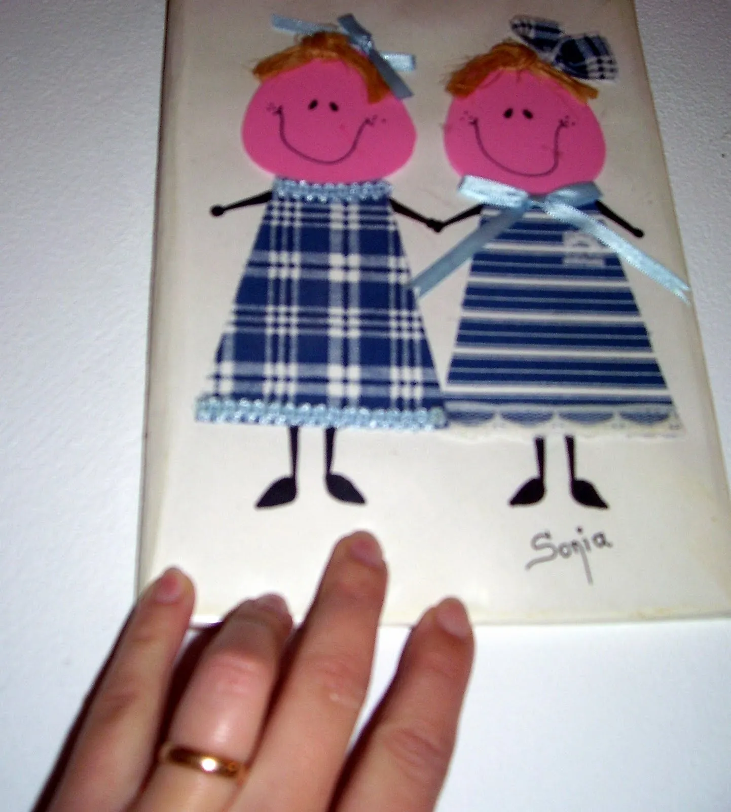 RECREAR - MANUALIDADES - ARTE: Cuaderno forrado con muñecas.