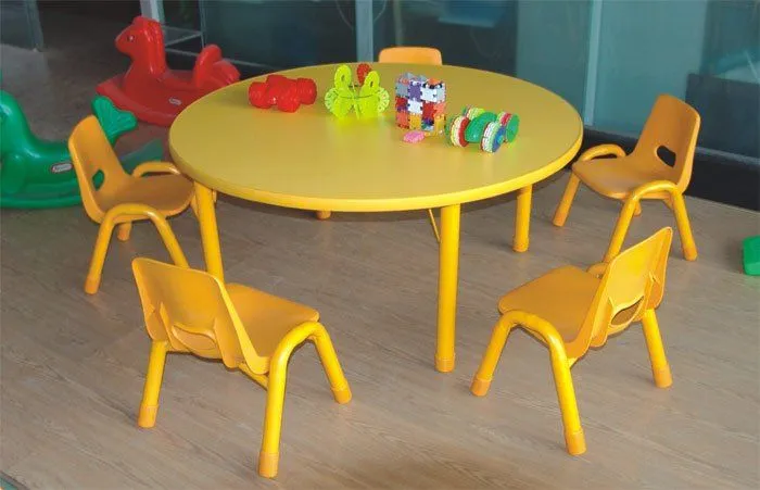 Redonda de plástico de los niños mesas y sillas-Mesas para niños ...