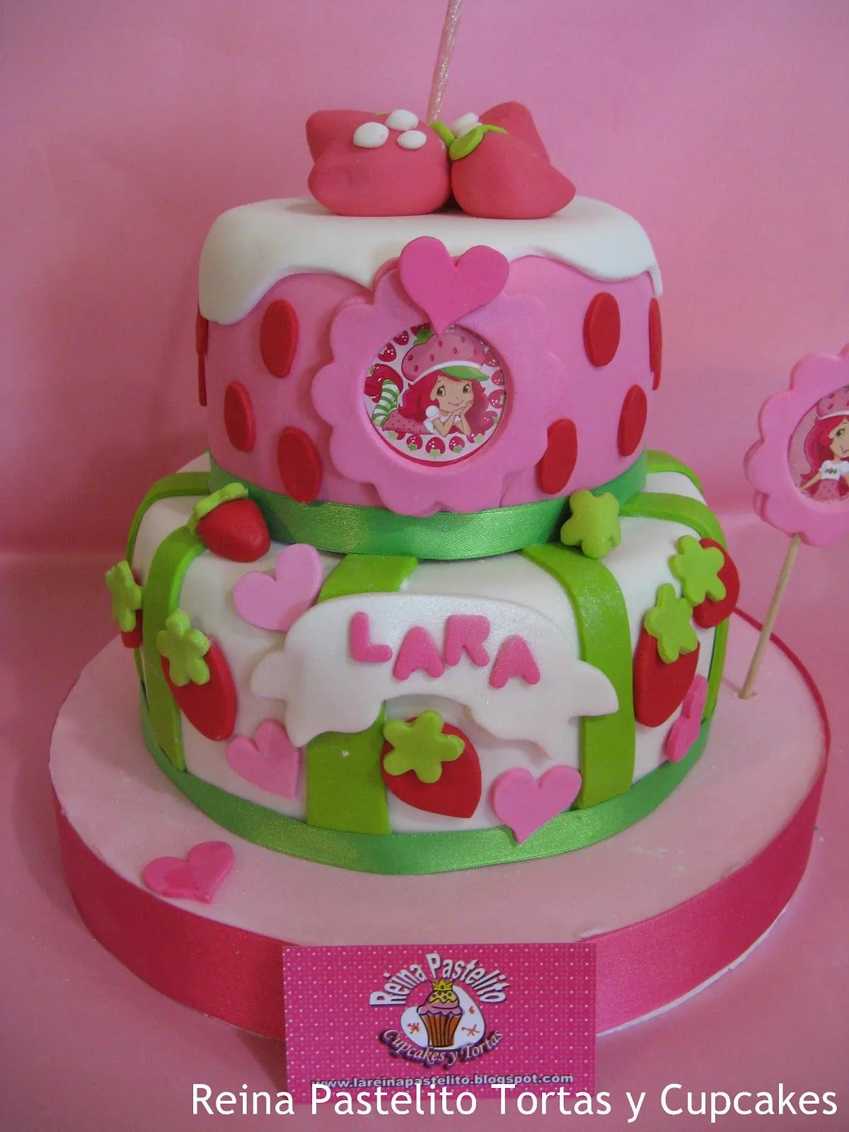 Reina Pastelito Cupcakes Tortas: Torta de Frutillitas, Rosa ...