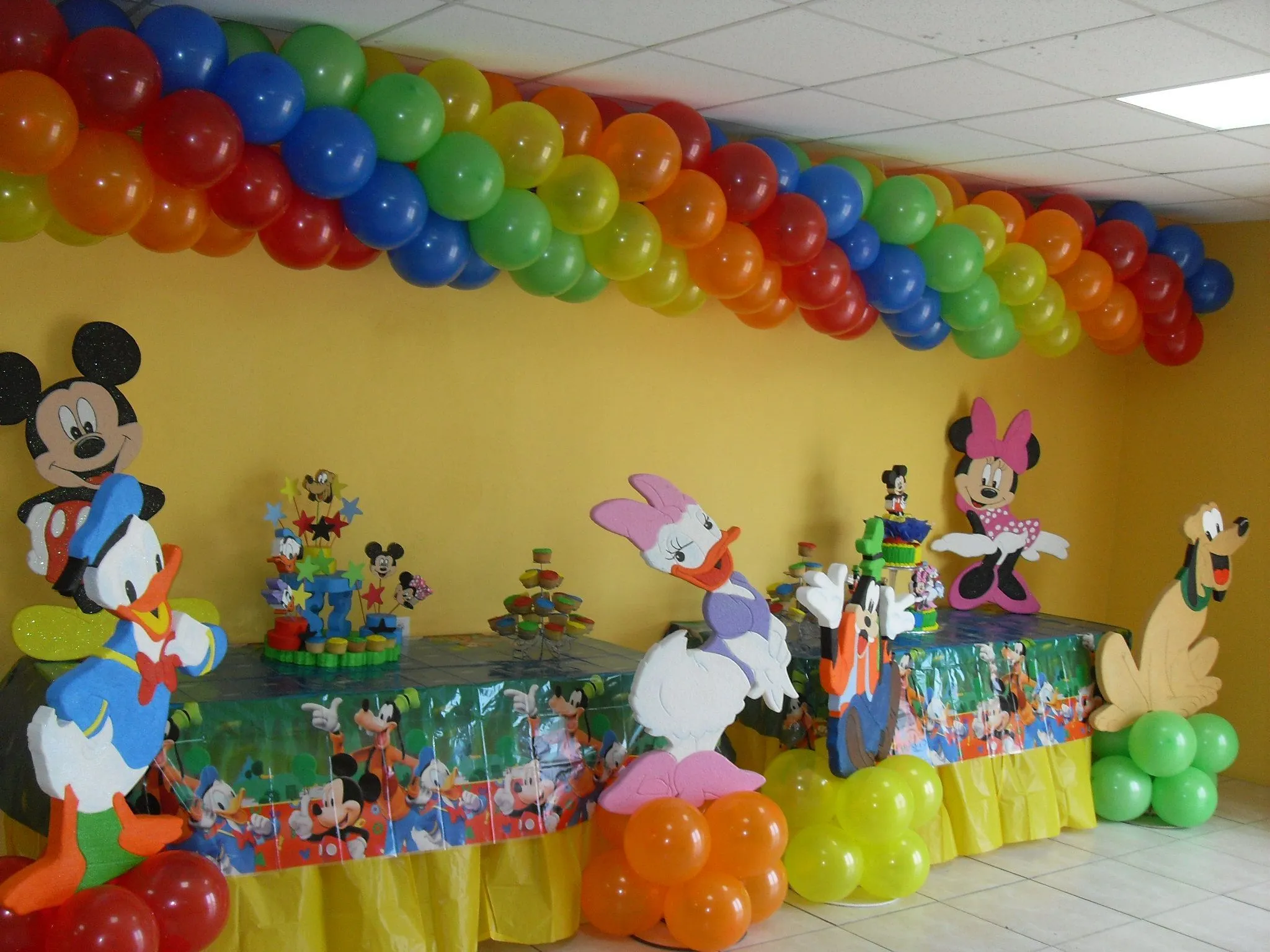 Pin Decoracion Fiestas Infantiles Mickey Mouse Globos Jpg on ...