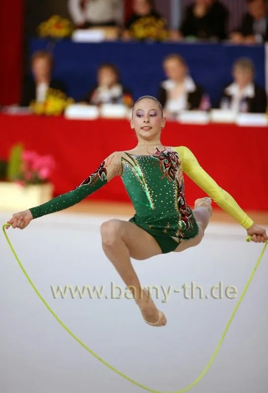 Rhythmic Gymnastics | View topic - Daria Kondakova (RUS) rope leo ´06