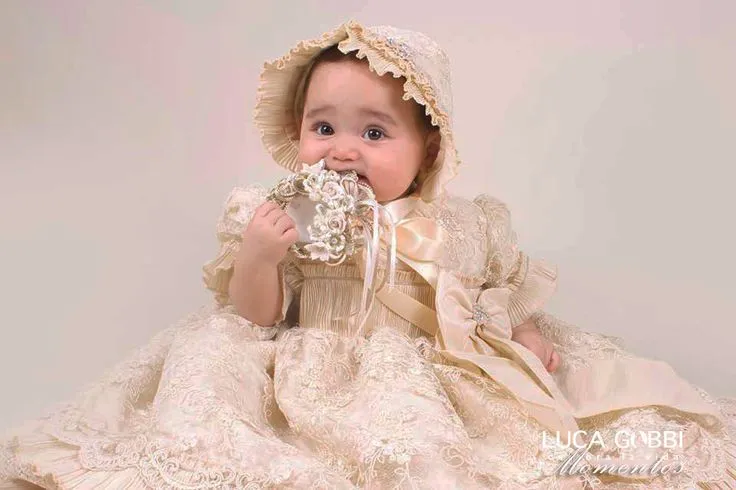 Ropones on Pinterest | Christening Gowns, Baby Poncho and Tiaras