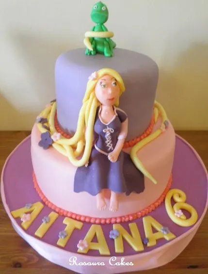 Rosaura Cakes: Tarta Rapunzel para Aitana