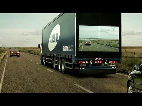 Safety Truk, le camion (presque) transparent de Samsung - WorldNews