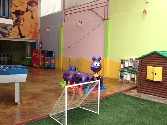 Salon de fiesta infantiles - Imagui