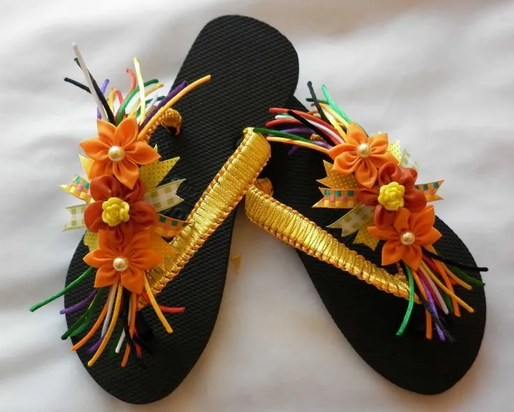 Sandalias decoradas en cintas - Imagui