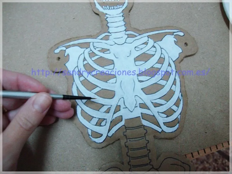 SanDryCreaciones: Esqueleto articulado de Halloween