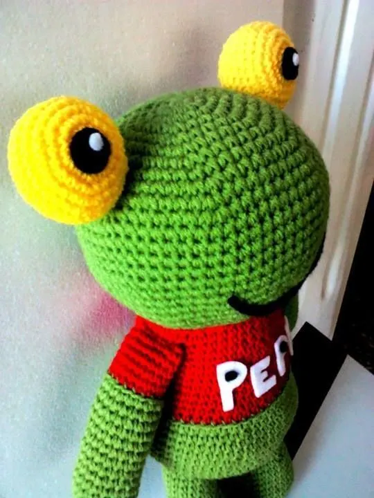 Sapo pepe! amigurumi crochet facebook.com/numitejidos | pedidos ...