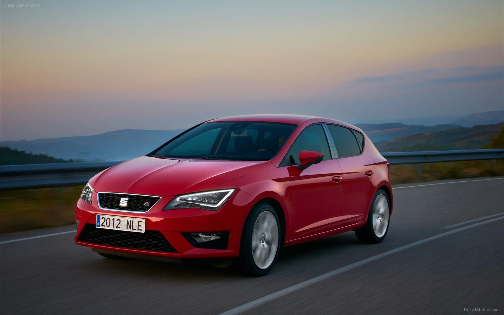Seat Leon 2013 Widescreen Exotic Car Picture #01 of 80 : Diesel ...