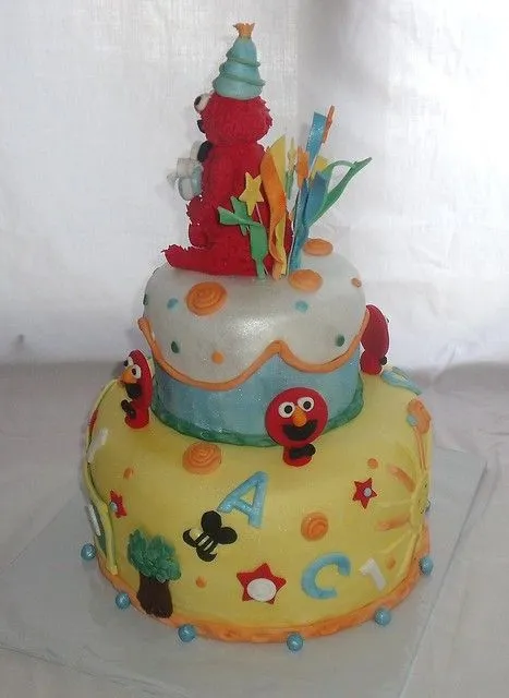 Sesame Street Baby Elmo Cake side view | Flickr - Photo Sharing! Sesame Street Baby Elmo Cake side view | Flickr - Photo Sharing!