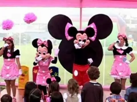 Show infantil Minnie Coqueta con bailes en vivo Recreolandia - YouTube