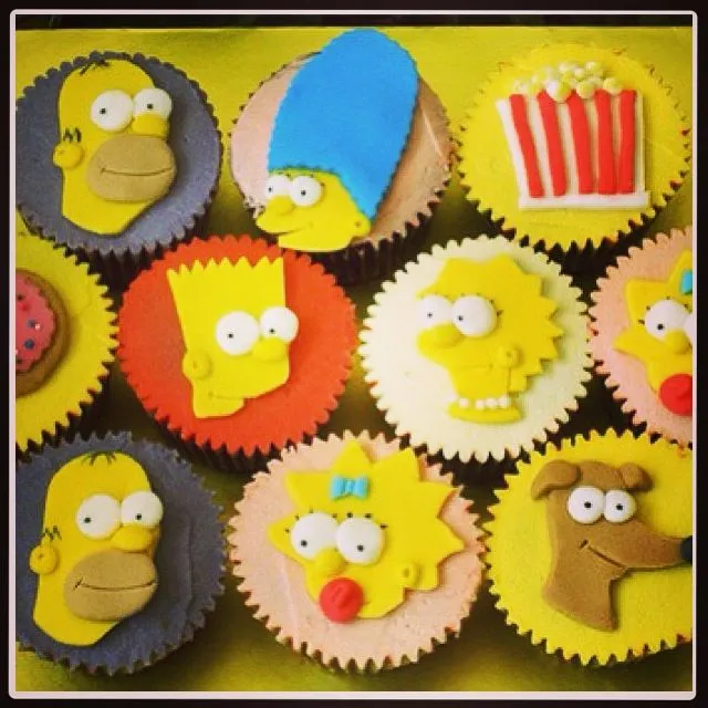 Simpsons-BART LISA MAGGIE MARGE HOMER | Modelos de Tortas | Pinterest