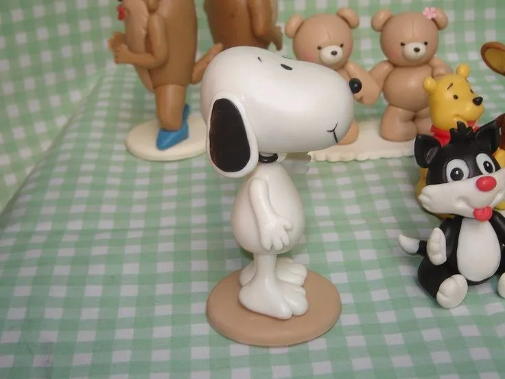 snoopy en porcelana fria | personajes infantiles | Pinterest | Snoopy