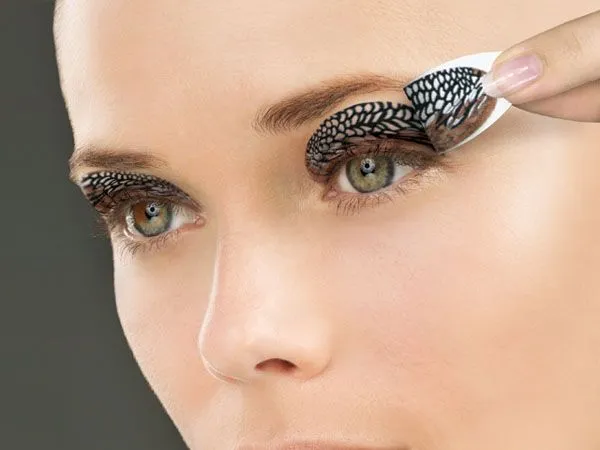 Sombras de ojos en una sola pasada. | Revista web Sombras de ojos en una sola pasada. | Revista web
