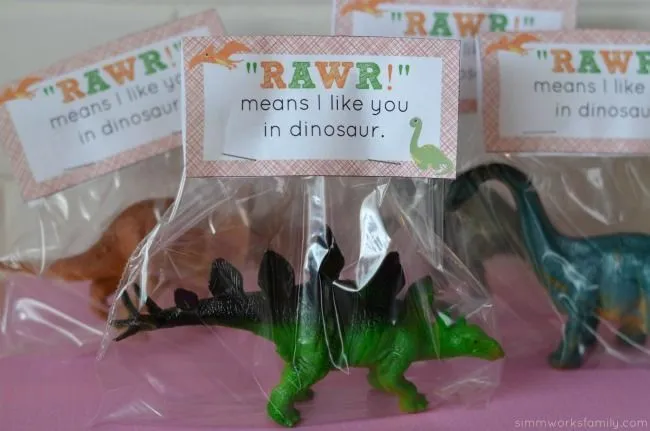 Sorpresita de dinosaurios para los inivtados | Dinosaurios ...