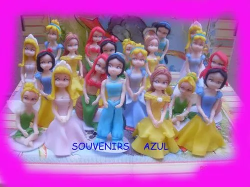 Souvenirs de princesas en porcelana fria - Imagui