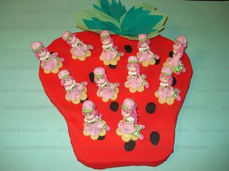 souvenirs frutillita on Pinterest | Souvenirs and Strawberry Shortcake