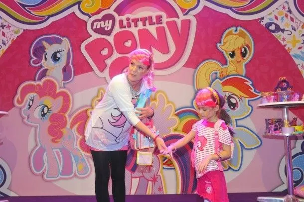 Spielwarenmesse 2015: Novedades My Little Pony - Princesa Cadance ...