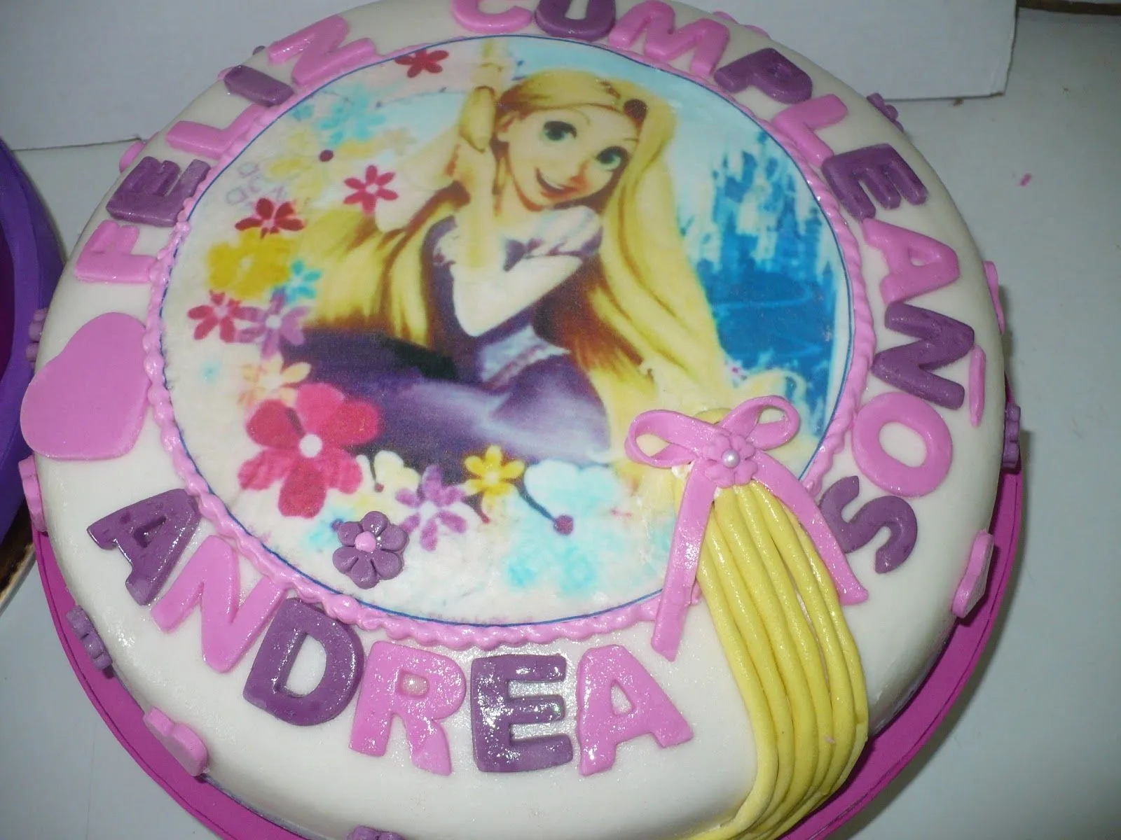 Sra. América: Cumpleaños de Rapunzel- Enredados