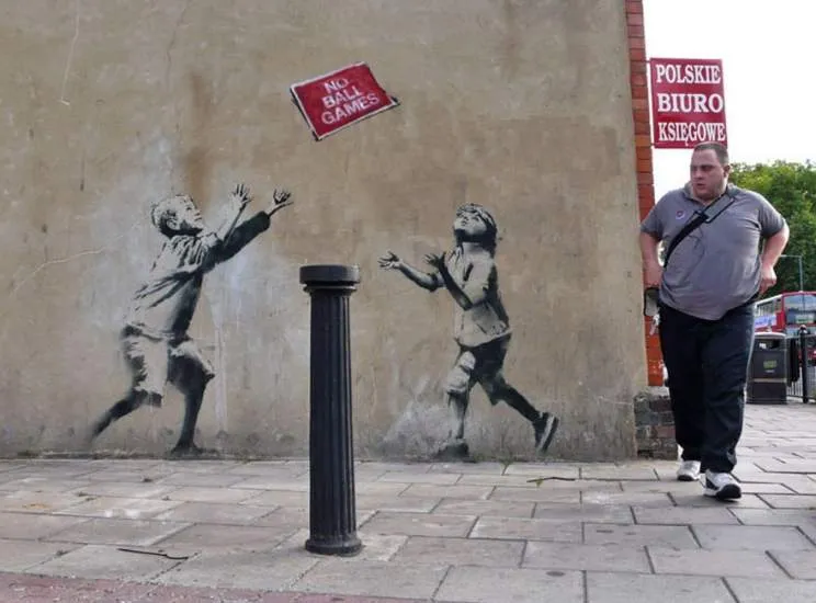 Subastarán un grafiti de Banksy arrancado de un muro de Londres ...