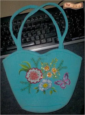 TALLER-CREATIVO: BOLSAS bordadas con Listón. TALLER-CREATIVO: BOLSAS bordadas con Listón.