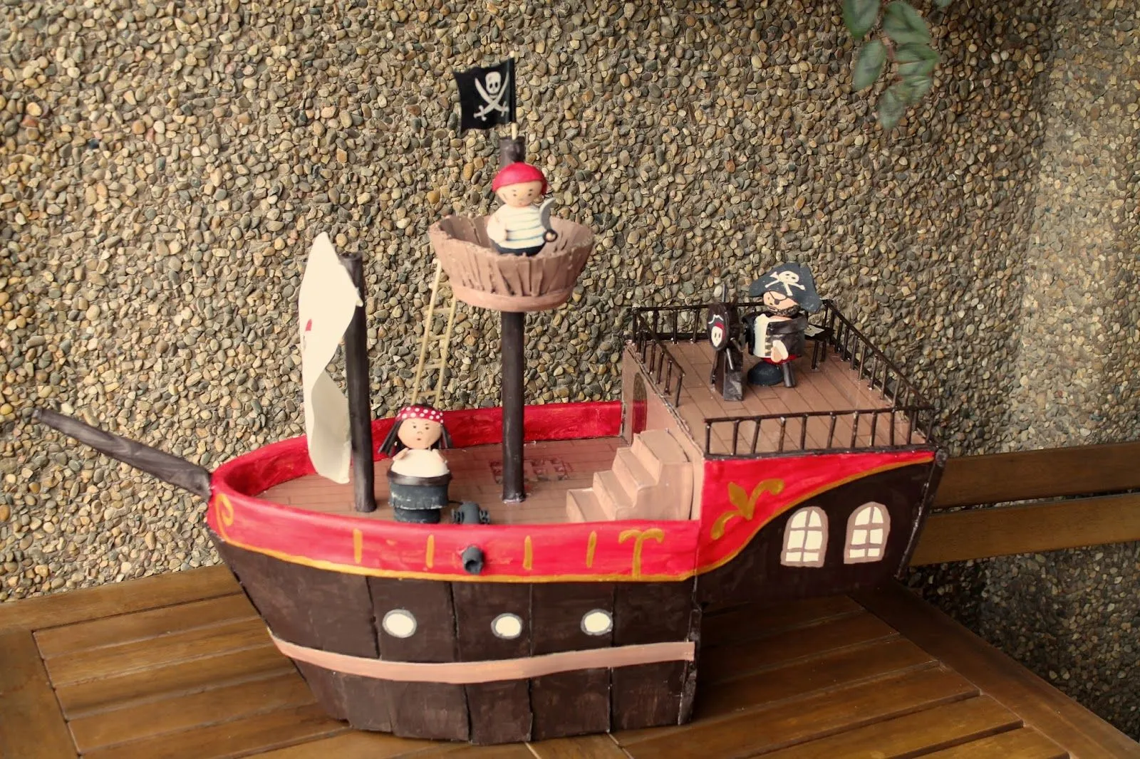 El Taller de Ire: DIY: Construir un barco pirata