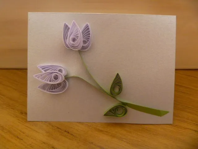 tarjeta con tulipán en filigrana de papel | objetos filigrana de ...