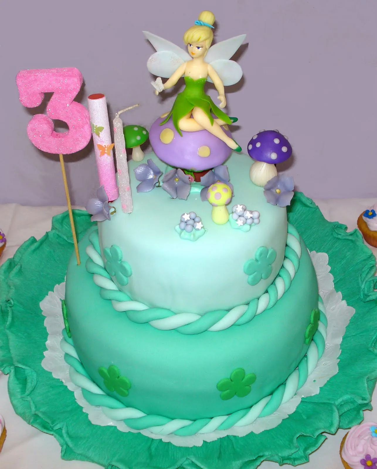 Torta decoradas de Tinkerbell - Imagui