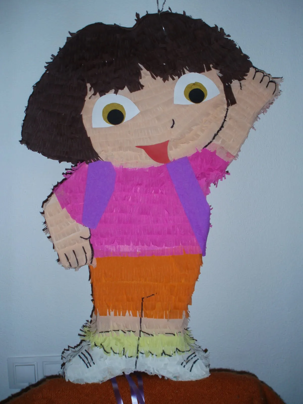 tartas de novela: Piñata Dora la Exploradora tartas de novela: Piñata Dora la Exploradora