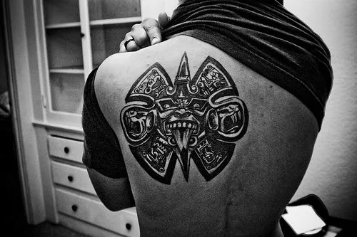 Aztecas, la religión y los tatuajes | Tattoo