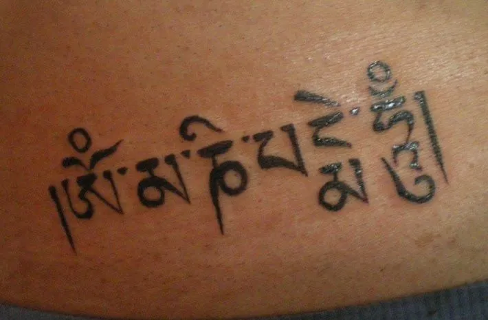 TATTOO: Letras + tattoo