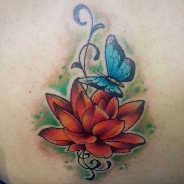 Tattoo loto y mariposa!!! #ta2 #tatuaje #tattoo #artist #piel ...