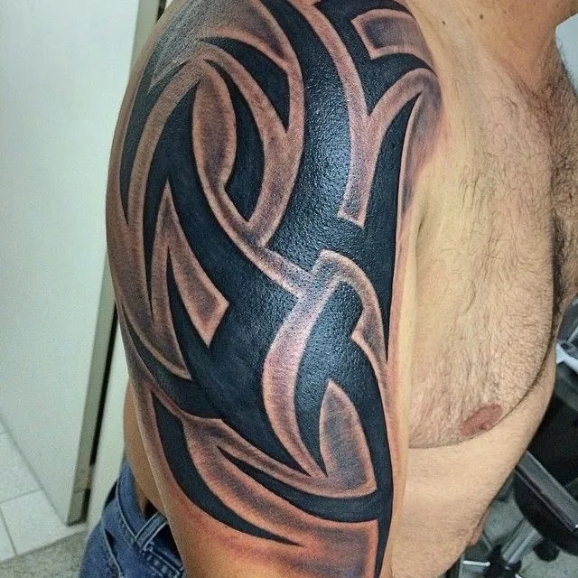 tattoo #tattooer #tattooist #tribal #rodeoplaza #sombras #black ...