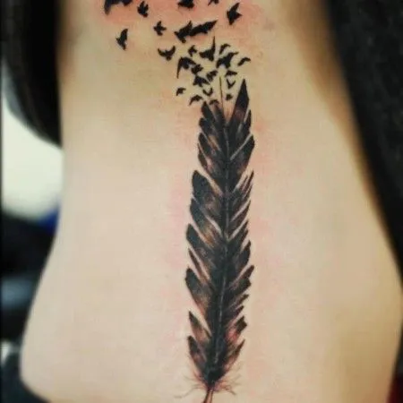Tatuaje pluma y aves | Tatuajes | Pinterest | Tattoo Feather ...